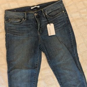 NWT ✨ Yummie Straight Leg Jeans